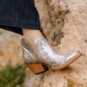 Ariat Silver Dixon Booties